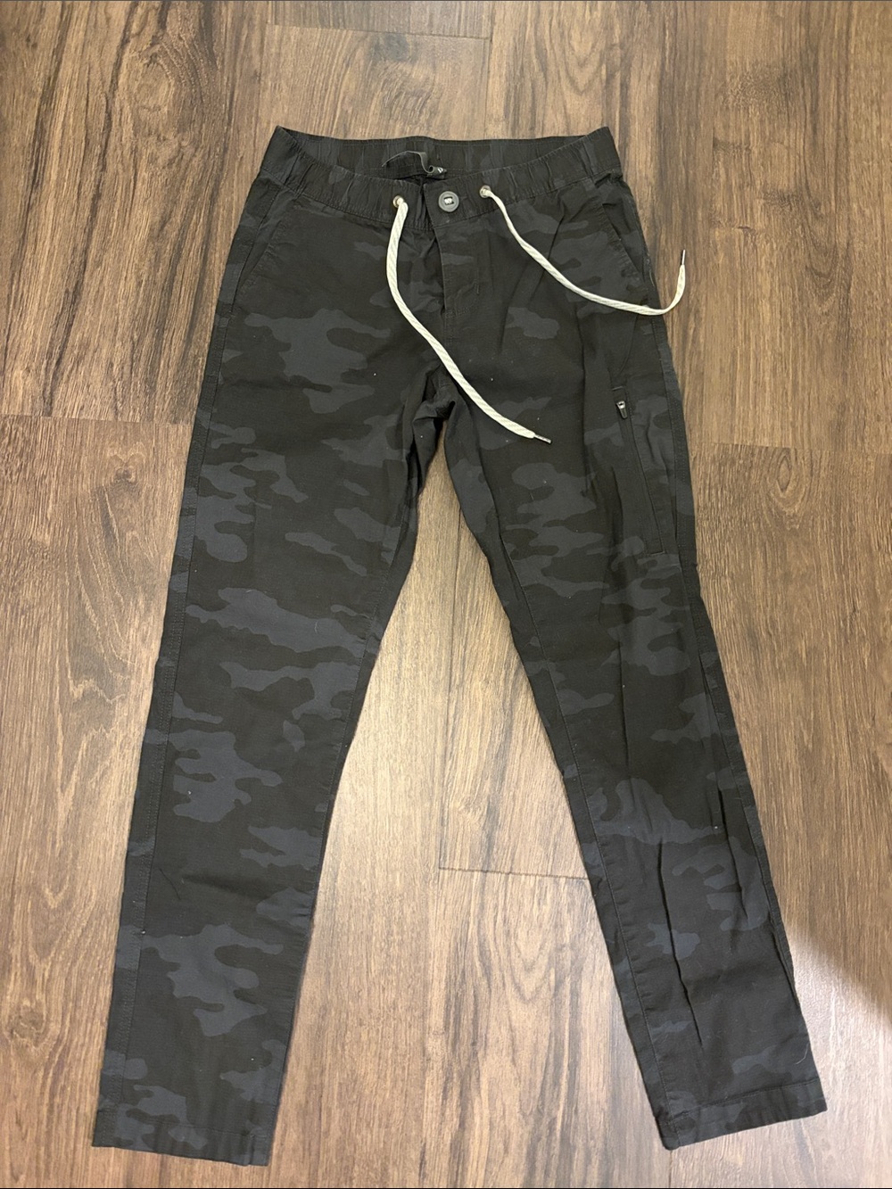 VUORI Camo Waterproof Pants - Black